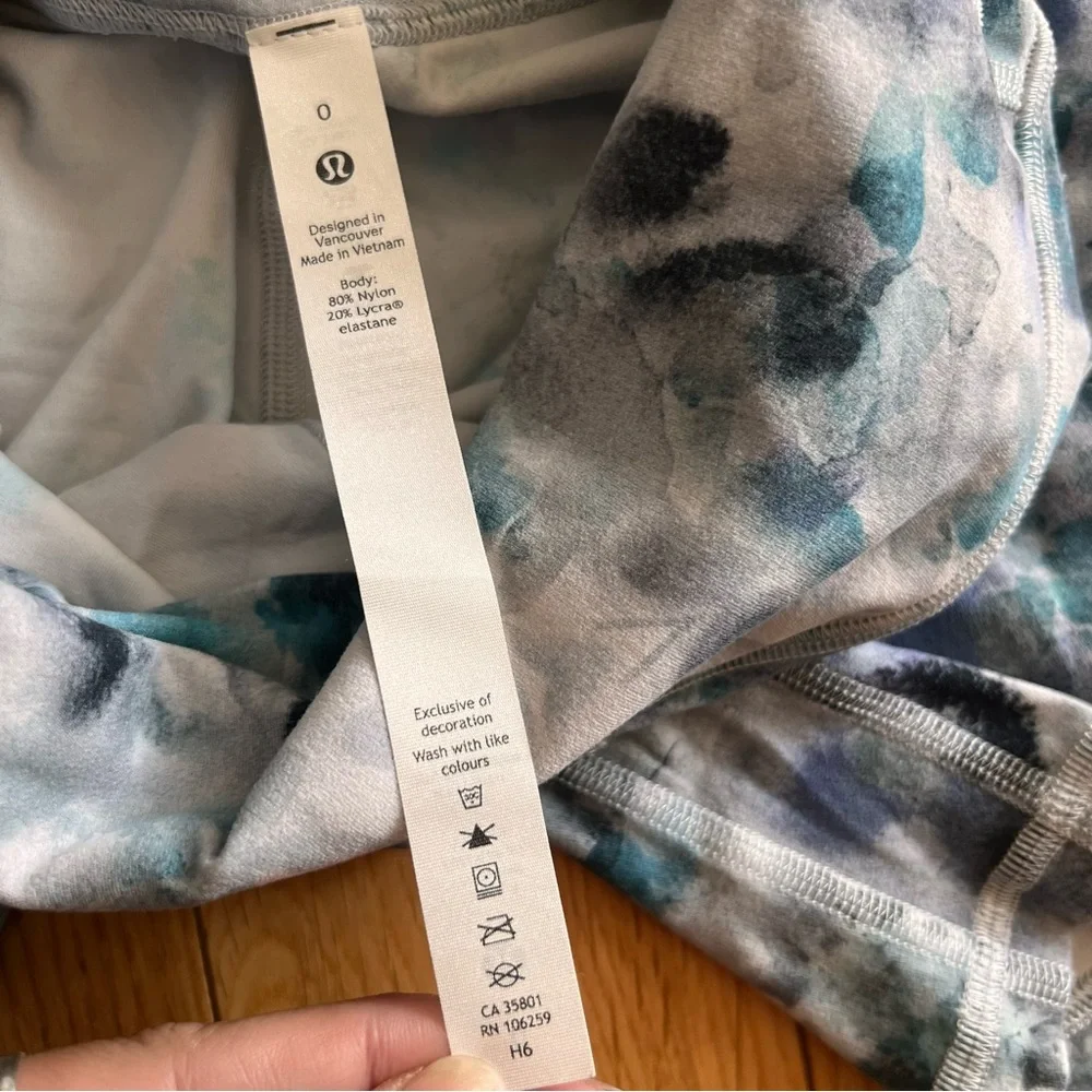 Lululemon Align High Rise 6